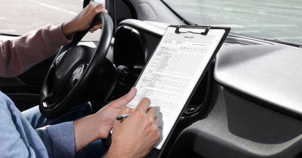 שרייבר מעניק את הדרך הבטוחה לרישיון מצליח